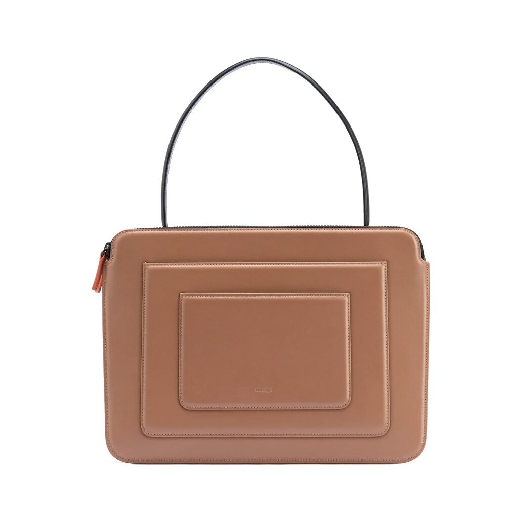 Mlouye | Leather Business Bag in Cappuccino